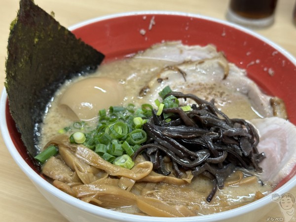 【栃木佐野】ヌードルキッチンヤキュウ。背脂豚骨ラーメンが濃厚なコクと旨みとたっぷり背脂たまらない