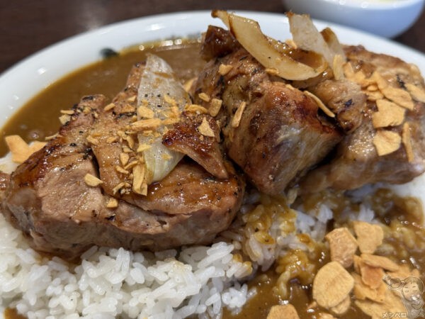 【ココイチ】ホロ肉ドカンとガーリック＆ペッパーカレー。肉塊MAXレベル4まで選べるヤバイカレー