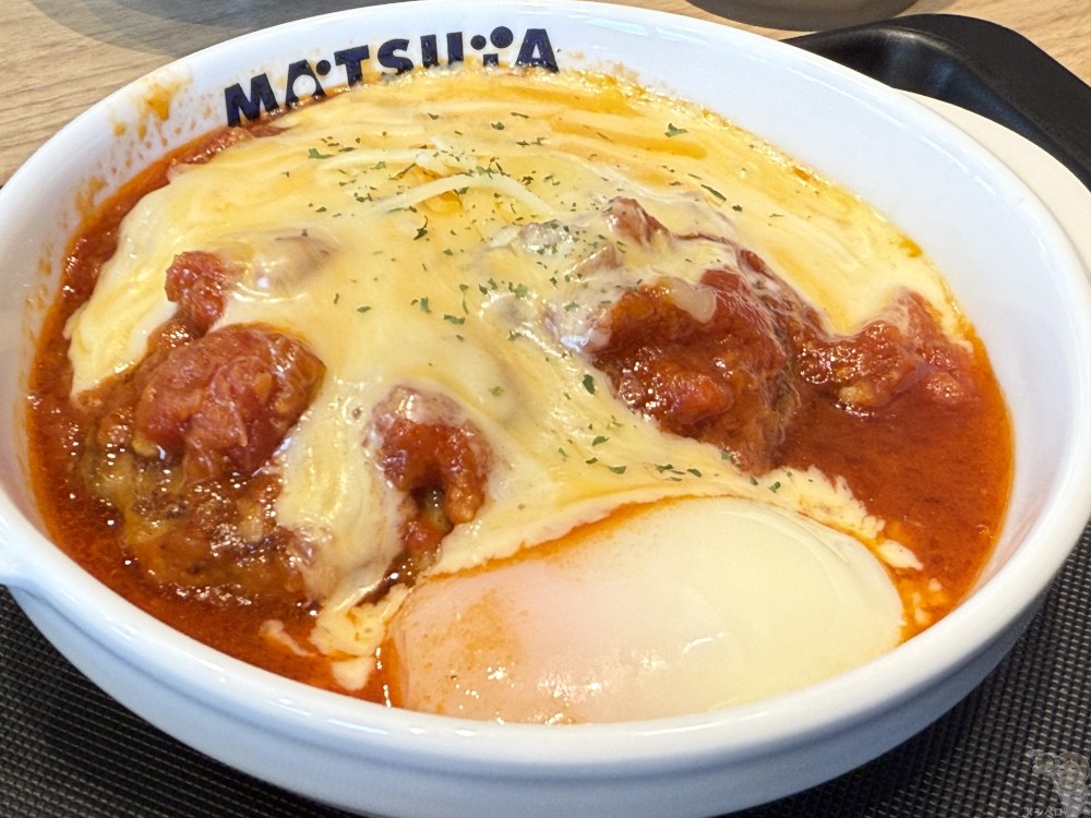 【松屋】うまトマハンバーグ定食。肉汁あふれるハンバーグにトマトとニンニクがクセ旨！