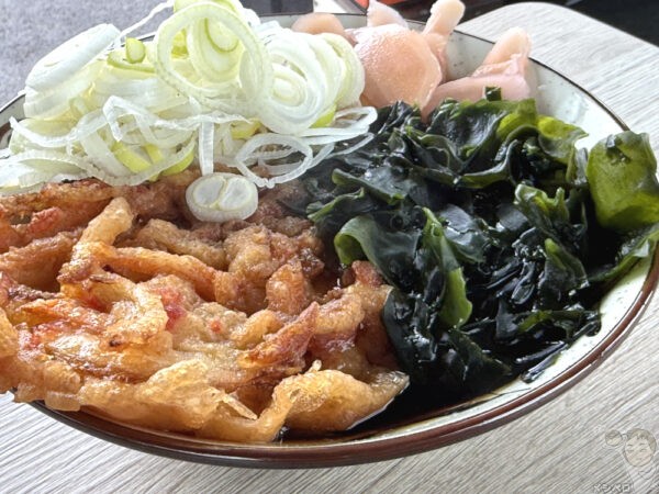 【栃木小山】小山のきそば号 キッチンCIRCUS駐車場。伝説の「きそば」味わえるキッチンカーの常設スポット